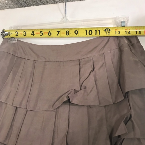 Banana Republic Layered Mini Skirt, Size: 6P, & Color: Tan - Picture 8 of 16